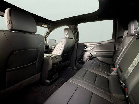 Used 2024 Chevrolet Silverado EV RST image 30