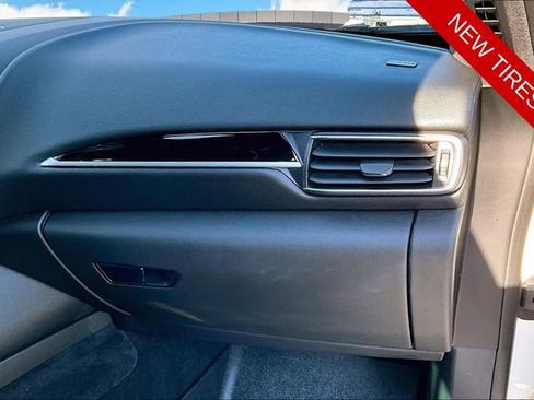 Used 2019 Maserati Levante GranSport 4D Sport Utility image 16