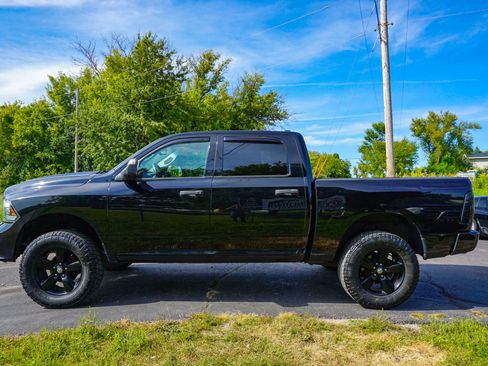 Used 2014 RAM 1500 Express w/ Black Ram 1500 Express Group image 8