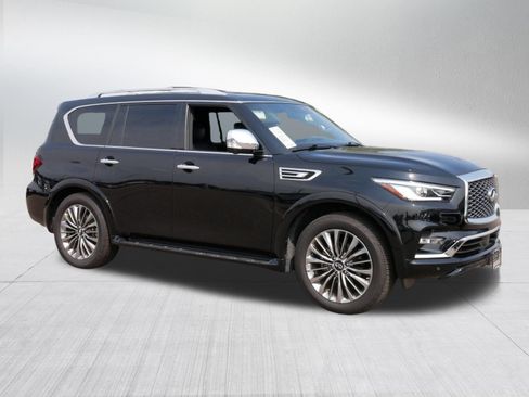 Used 2021 INFINITI QX80 Sensory w/ All-Season Package AWD/4WD image 8