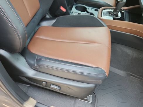 Used 2025 Subaru Forester Touring w/ Protection Package (1PH) AWD/4WD image 16