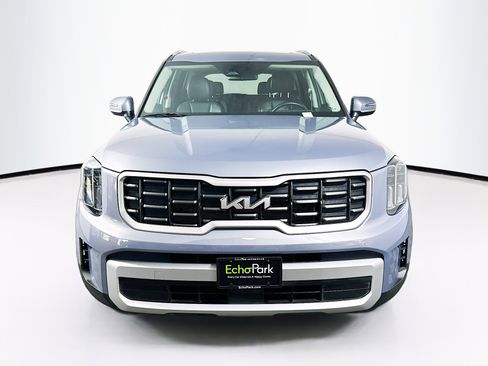 Used 2025 Kia Telluride S image 2
