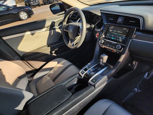 Certified 2020 Honda Civic EX image 14