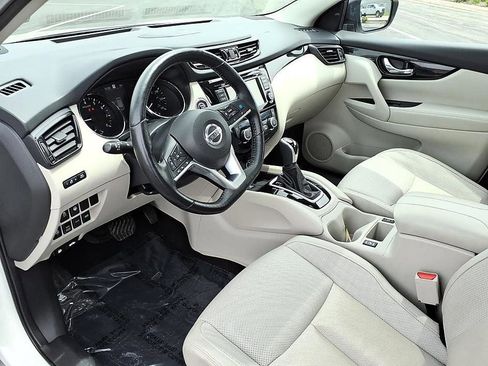 Used 2022 Nissan Rogue Sport SL w/ Premium Package AWD/4WD image 14