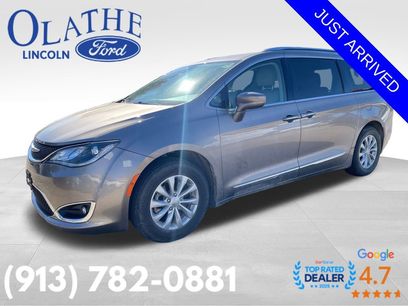 Used 2018 Chrysler Pacifica Touring-L Plus