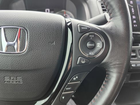 Used 2018 Honda Ridgeline Black Edition image 37