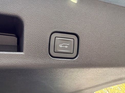 New 2026 Chevrolet Traverse Z71 AWD/4WD image 35