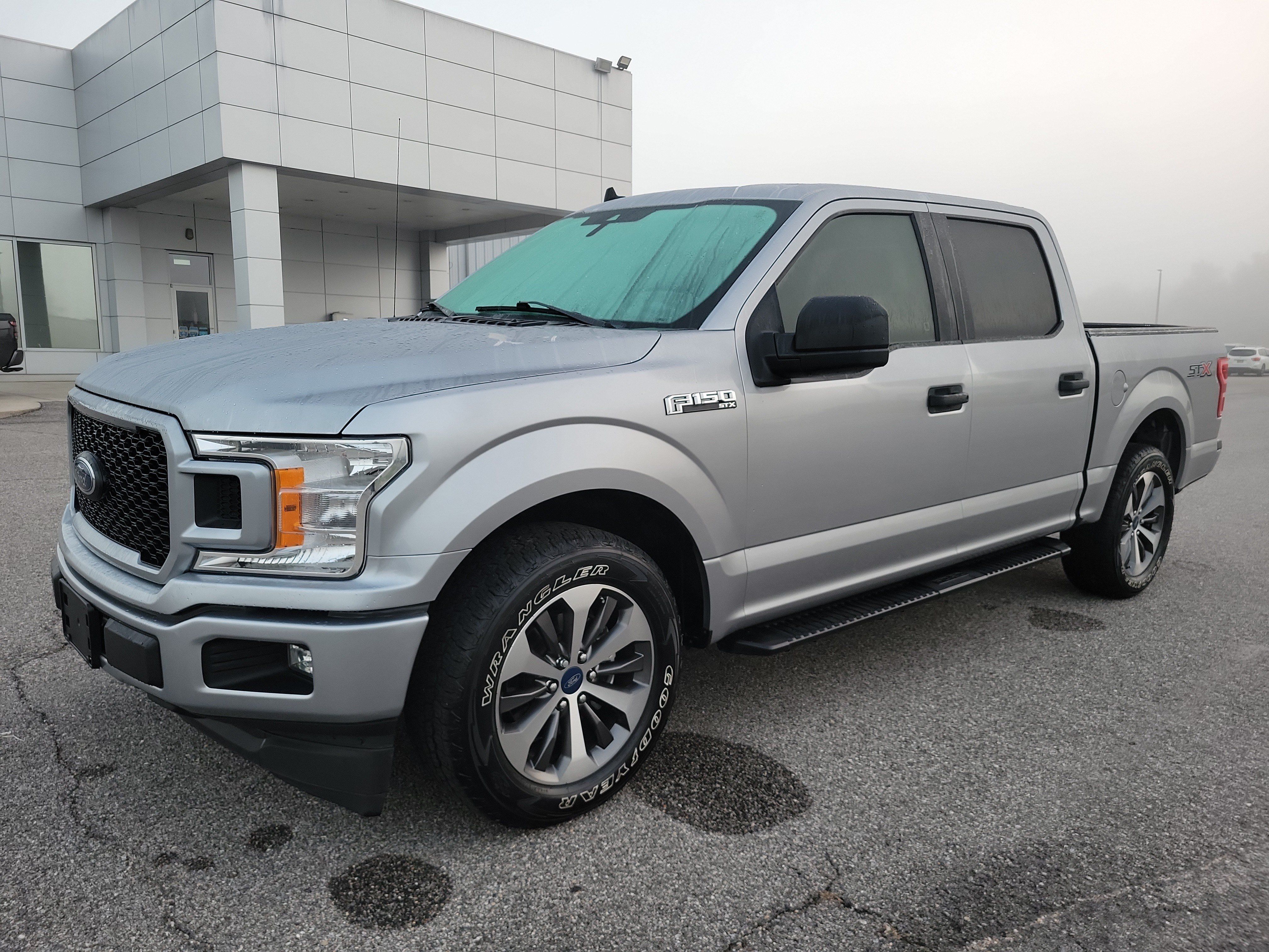 Used 2020 Ford F150 XL w/ Equipment Group 101A Mid RWD image 3