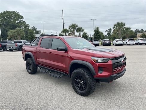 New 2025 Chevrolet Colorado ZR2 w/ Midnight Edition image 2