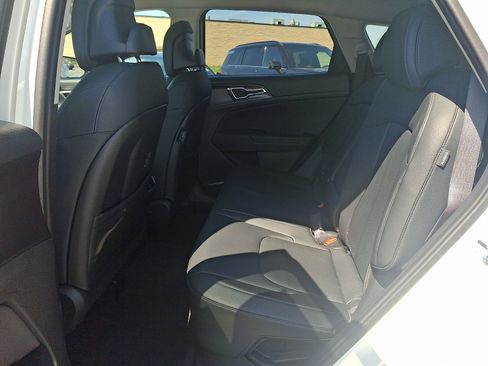 New 2026 Kia Sportage EX image 6
