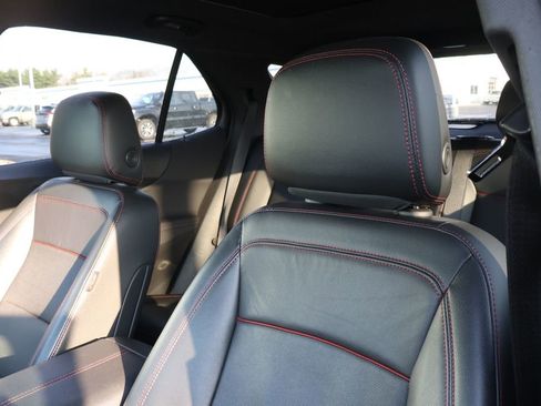 Used 2022 Chevrolet Equinox RS w/ RS Leather Package image 11