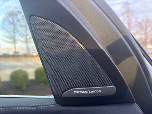 New 2026 BMW X5 xDrive50e image 21