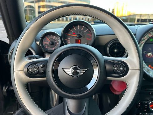 Used 2015 MINI Cooper S image 23