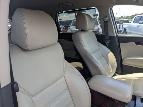 Used 2017 Kia Sorento EX AWD/4WD image 25