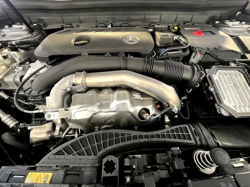New 2026 Mercedes-Benz GLB 250 4MATIC image 14