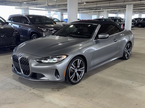 Used 2024 BMW 430i Convertible w/ Premium Package image 4