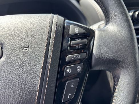 Used 2023 Nissan Armada Platinum w/ Captain's Chairs Package AWD/4WD image 17