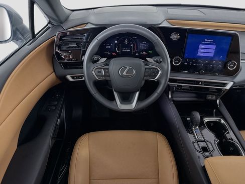 Used 2025 Lexus RX 350 FWD w/ Accessory Package image 10