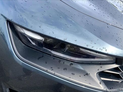 Used 2022 Chevrolet Camaro LT RWD image 26