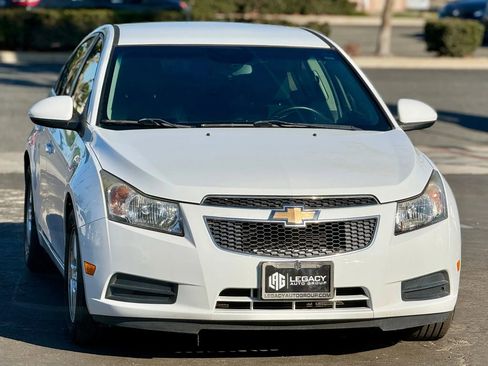 Used 2014 Chevrolet Cruze LT w/ Technology Package image 24