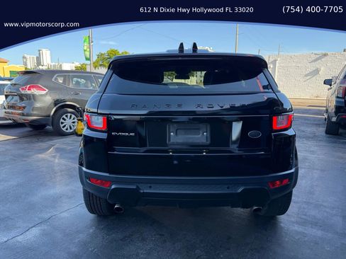 Used 2019 Land Rover Range Rover Evoque SE Premium image 6