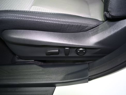 Certified 2025 Subaru Outback Premium w/ Popular Package #1A image 27