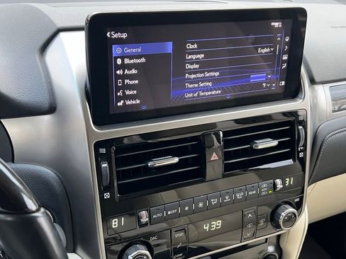 Used 2023 Lexus GX 460 Luxury image 20