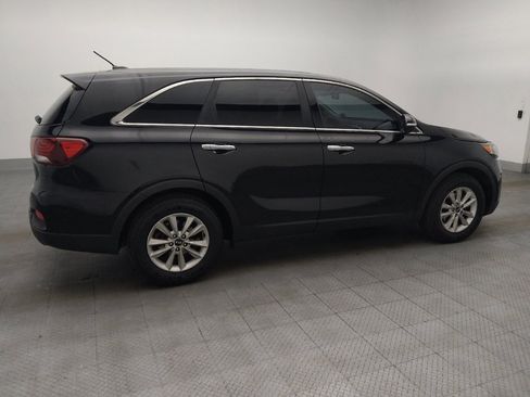 Used 2020 Kia Sorento LX image 10