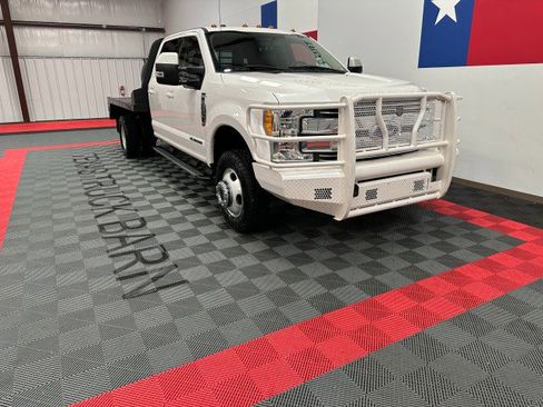Used 2017 Ford F350 Lariat w/ FX4 Off-Road Package image 16