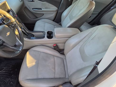Used 2013 Chevrolet Volt Premium w/ Premium Trim Package FWD image 9