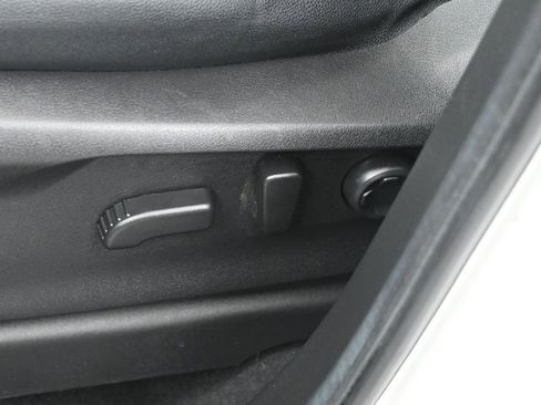 Used 2023 Subaru Ascent Onyx Edition Limited image 13