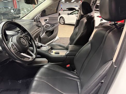 Used 2024 Acura RDX SH-AWD image 32