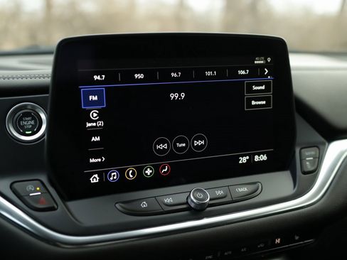 Used 2024 Chevrolet Blazer LT image 12