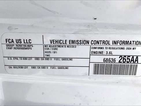 Certified 2024 Jeep Grand Cherokee Altitude AWD/4WD image 36