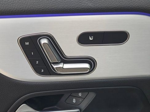 Used 2024 Mercedes-Benz GLA 35 AMG 4MATIC image 25