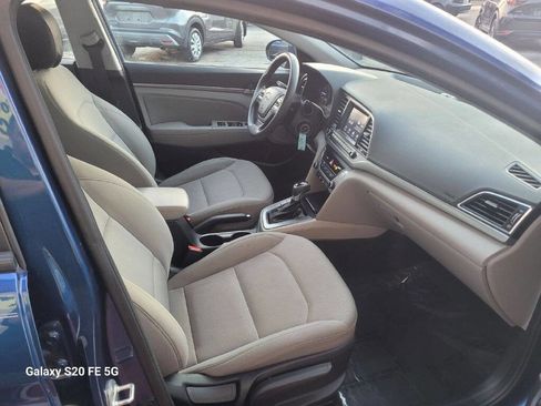 Used 2018 Hyundai Elantra SEL w/ Cargo Package image 10