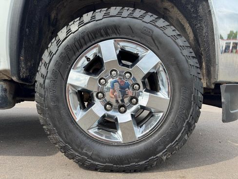 Used 2015 GMC Sierra 2500 SLT AWD/4WD image 13