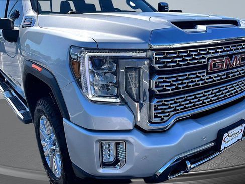 Used 2021 GMC Sierra 2500 Denali AWD/4WD image 29