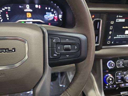 Used 2022 GMC Yukon Denali image 22