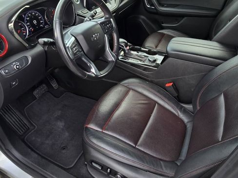 Used 2019 Chevrolet Blazer RS w/ Sun and Wheels Package image 13