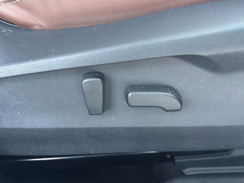 Used 2023 Subaru Outback Touring image 15