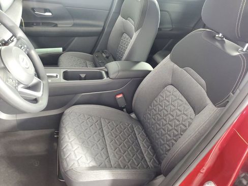 New 2026 Nissan Kicks SV w/ SV Premium Package image 12