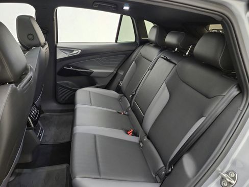 Used 2023 Volkswagen ID.4 Pro S AWD/4WD image 23