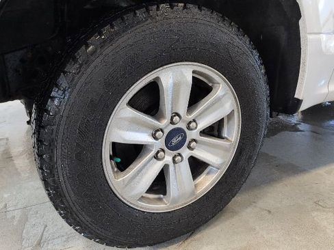 Used 2019 Ford F150 XLT w/ Trailer Tow Package image 7