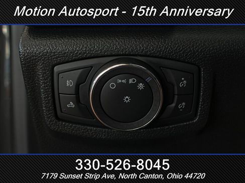 Used 2018 Ford F150 Lariat w/ Equipment Group 502A Luxury AWD/4WD image 15