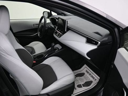 Used 2026 Toyota Corolla XSE FWD image 15