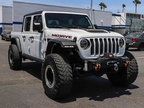 Used 2021 Jeep Gladiator Mojave AWD/4WD image 18