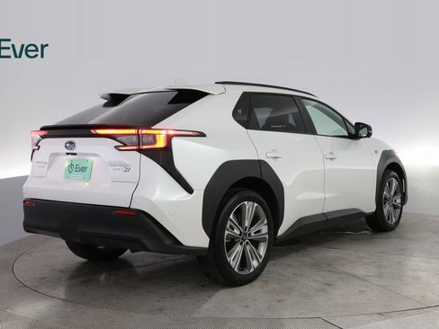 Used 2023 Subaru Solterra AWD image 12