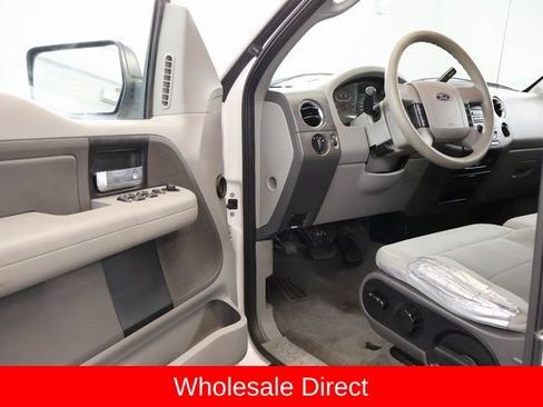 Used 2007 Ford F150 Lariat RWD image 8