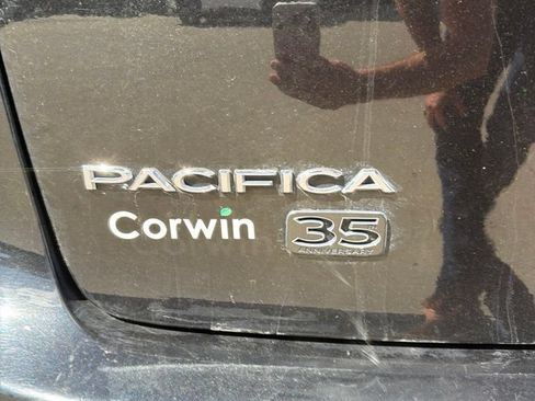 Used 2020 Chrysler Pacifica Limited FWD image 7
